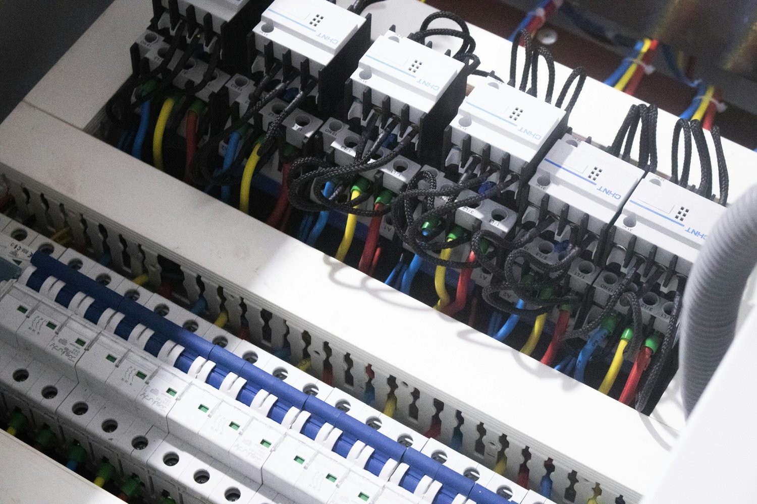 Commercial electrical installation